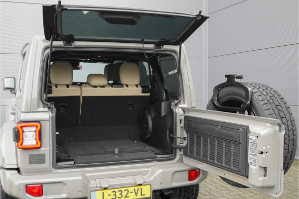 Jeep Wrangler Unlimited BRUTE 4xe 380 Sahara ACC Alpine Audio 22"