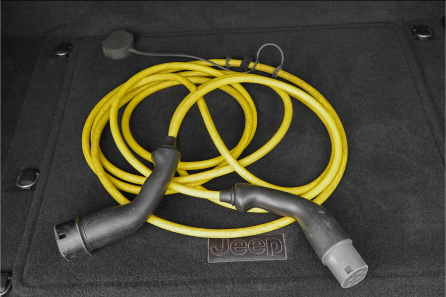 Jeep Wrangler Unlimited BRUTE 4xe 380 Sahara ACC Alpine Audio 22"