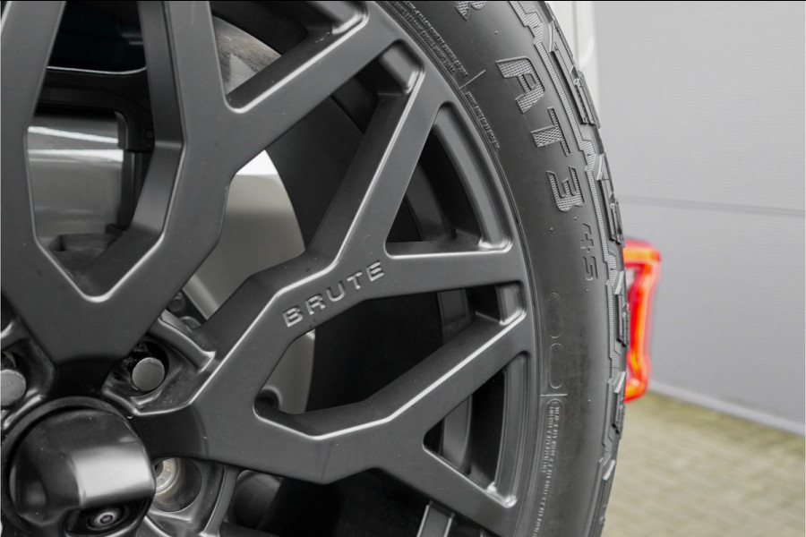 Jeep Wrangler Unlimited BRUTE 4xe 380 Sahara ACC Alpine Audio 22"