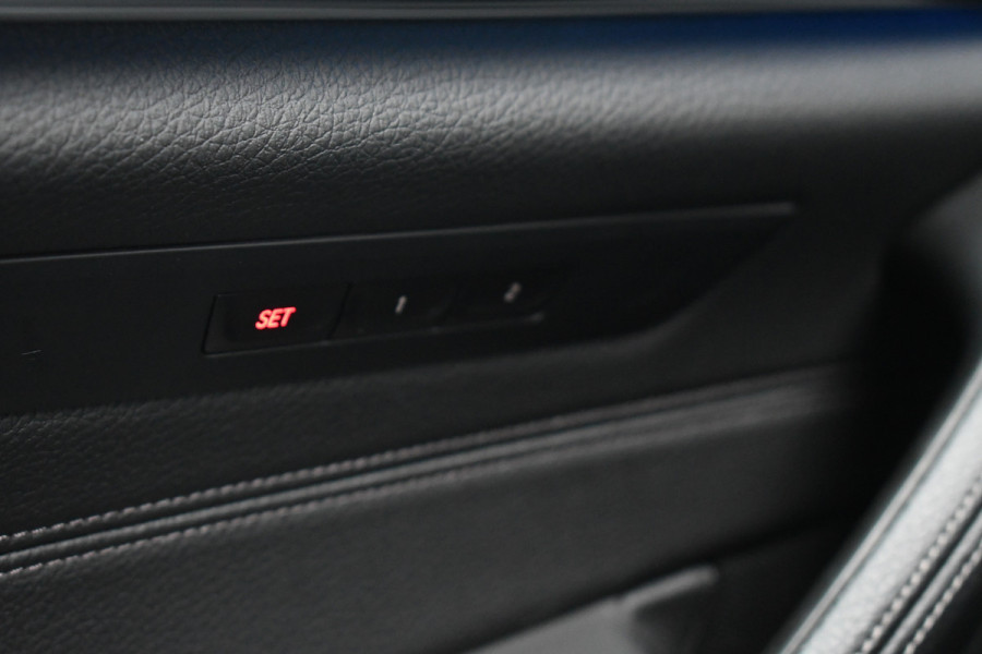 BMW 5 Serie Touring 530e 292pk M-Sport Pano ACC 360 HUD Laser 4wielbest Comf-stoel