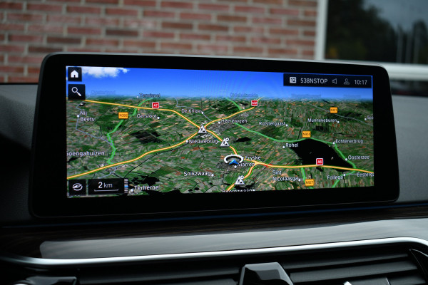 BMW 5 Serie Touring 530e 292pk M-Sport Pano ACC 360 HUD Laser 4wielbest Comf-stoel