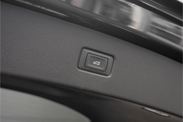 Audi Q7 55 TFSI e quattro Pro Line+ S Line Luchtv Matrix LED Trekhaak B&O
