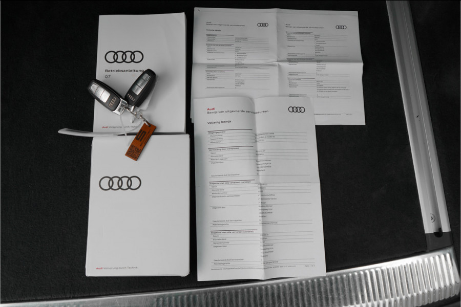 Audi Q7 55 TFSI e quattro Pro Line+ S Line Luchtv Matrix LED Trekhaak B&O