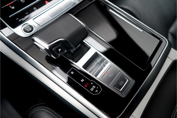 Audi Q7 55 TFSI e quattro Pro Line+ S Line Luchtv Matrix LED Trekhaak B&O