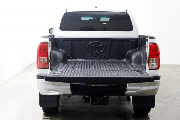 Toyota Hilux 2.4 D-4D-F 150pk E6 4WD 4x4 Double Cab Automaat 2/5-Persoons 08-2020