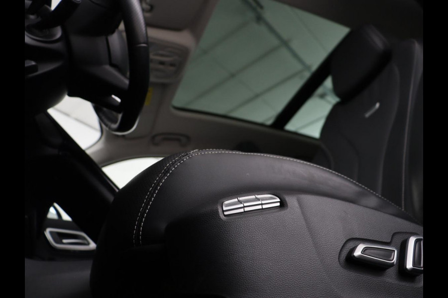 MG Marvel R Luxury 70 kWh | SOH 96% | Panoramadak | Stoelventilatie | Leder | 360 Camera | Adaptive cruise | Wamtepomp | Sfeerverlichting | Stoelverwarming | Carplay | Navigatie | Keyless