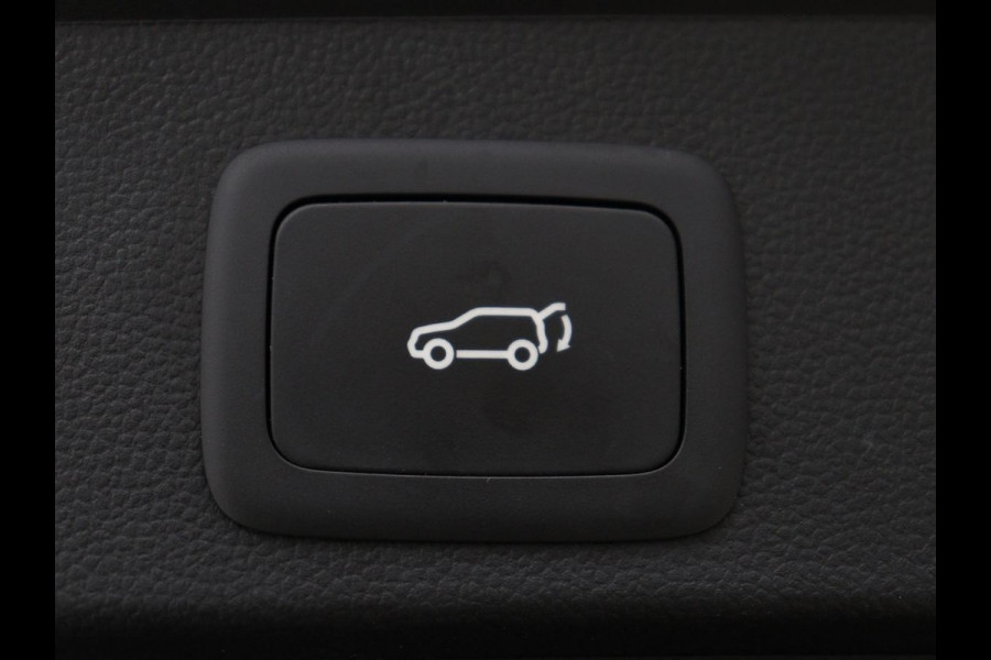 MG Marvel R Luxury 70 kWh | SOH 96% | Panoramadak | Stoelventilatie | Leder | 360 Camera | Adaptive cruise | Wamtepomp | Sfeerverlichting | Stoelverwarming | Carplay | Navigatie | Keyless