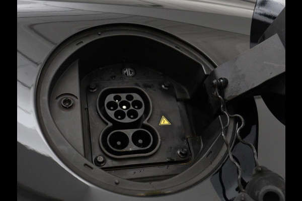 MG Marvel R Luxury 70 kWh | SOH 96% | Panoramadak | Stoelventilatie | Leder | 360 Camera | Adaptive cruise | Wamtepomp | Sfeerverlichting | Stoelverwarming | Carplay | Navigatie | Keyless