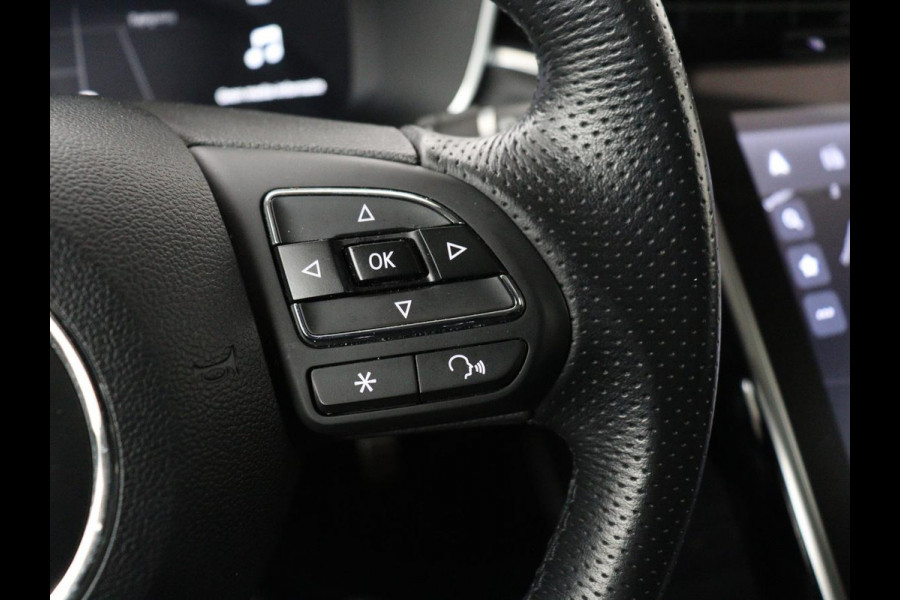 MG Marvel R Luxury 70 kWh | SOH 96% | Panoramadak | Stoelventilatie | Leder | 360 Camera | Adaptive cruise | Wamtepomp | Sfeerverlichting | Stoelverwarming | Carplay | Navigatie | Keyless