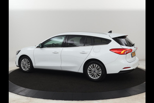 Ford Focus 1.0 EcoBoost Hybrid Titanium X | Stoelverwarming | Camera | Carplay | Digital Cockpit | Stuurverwarming | Keyless | Full LED | Parkeerhulp | Climate control | Cruise control