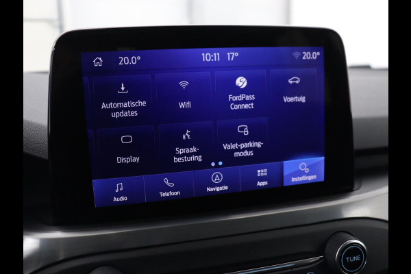 Ford Focus 1.0 EcoBoost Hybrid Titanium X | Stoelverwarming | Camera | Carplay | Digital Cockpit | Stuurverwarming | Keyless | Full LED | Parkeerhulp | Climate control | Cruise control