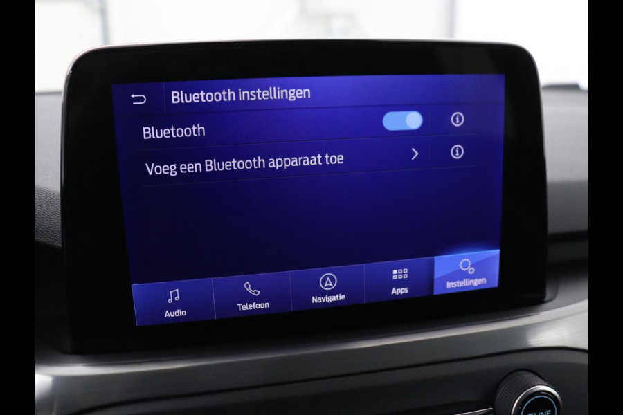 Ford Focus 1.0 EcoBoost Hybrid Titanium X | Stoelverwarming | Camera | Carplay | Digital Cockpit | Stuurverwarming | Keyless | Full LED | Parkeerhulp | Climate control | Cruise control