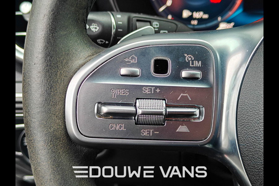 Mercedes-Benz C-Klasse Estate 200 AMG Night Edition Distronic LED