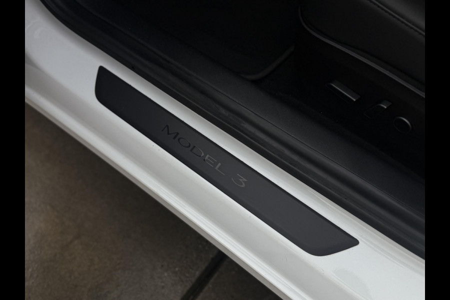 Tesla Model 3 Long Range AWD 75 kWh Navi|Pano|Camera|Clima|Cruise|NL-Auto|N.A.P|APK tot 12-2026
