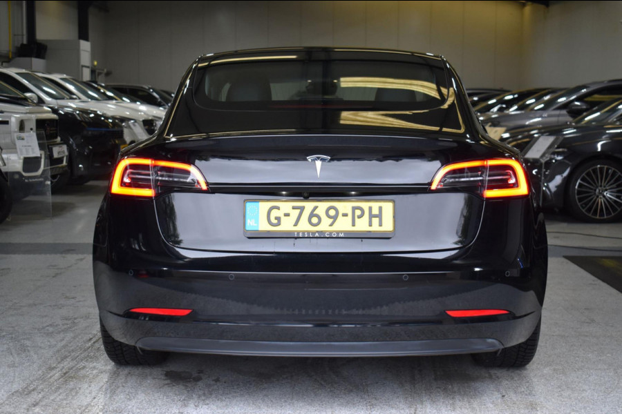 Tesla Model 3 Standard RWD Plus 60 kWh / Leder / AutoPilot 3 / Self Driving / APK /