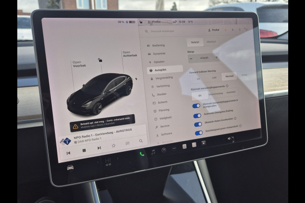 Tesla Model 3 Standard RWD Plus 60 kWh / Leder / AutoPilot 3 / Self Driving / APK /