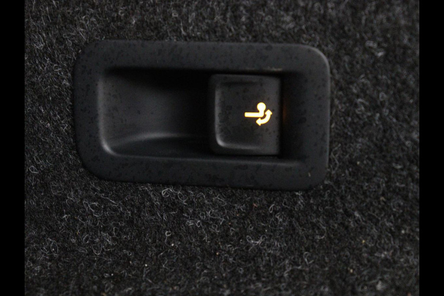 Škoda ENYAQ iV 60 | SOH 92% | Trekhaak | Half leder | Sfeerverlichting | Carplay | Navigatie | 19'' | Cruise control | Parkeerhulp | Full LED