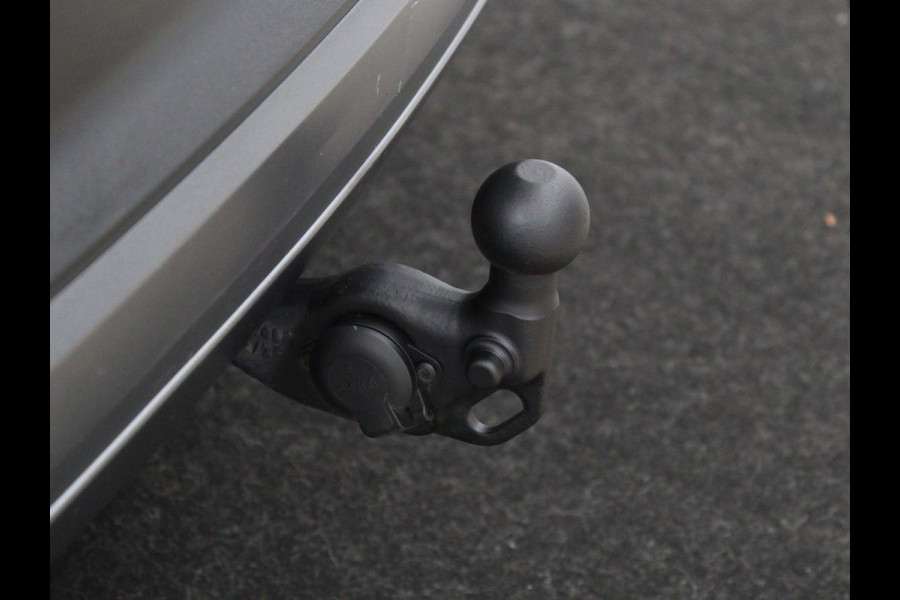 Škoda ENYAQ iV 60 | SOH 92% | Trekhaak | Half leder | Sfeerverlichting | Carplay | Navigatie | 19'' | Cruise control | Parkeerhulp | Full LED