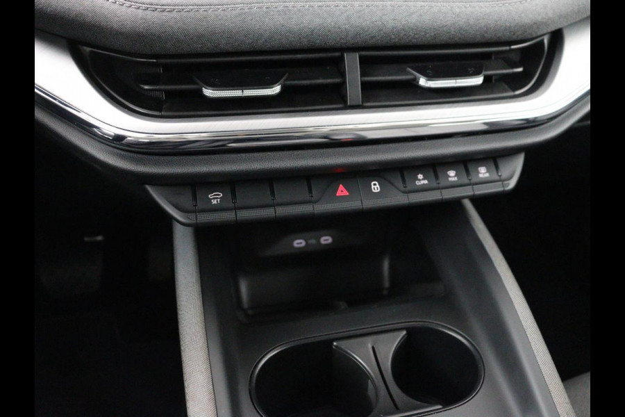 Škoda ENYAQ iV 60 | SOH 92% | Trekhaak | Half leder | Sfeerverlichting | Carplay | Navigatie | 19'' | Cruise control | Parkeerhulp | Full LED