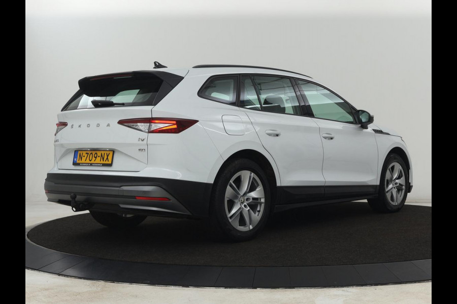 Škoda ENYAQ iV 60 | SOH 92% | Trekhaak | Half leder | Sfeerverlichting | Carplay | Navigatie | 19'' | Cruise control | Parkeerhulp | Full LED