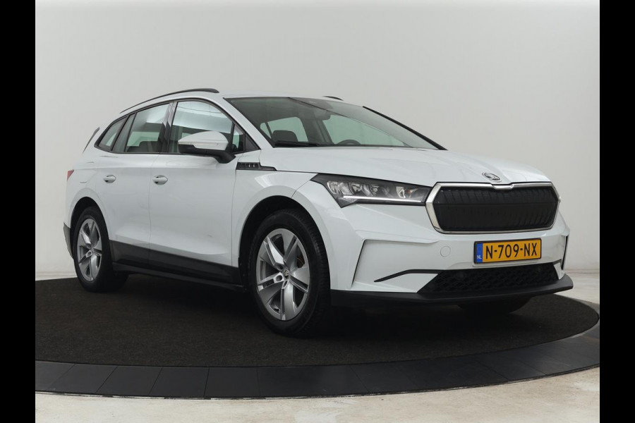 Škoda ENYAQ iV 60 | SOH 92% | Trekhaak | Half leder | Sfeerverlichting | Carplay | Navigatie | 19'' | Cruise control | Parkeerhulp | Full LED