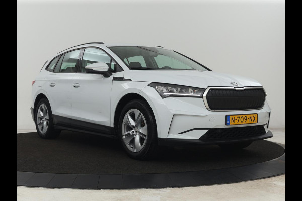 Škoda ENYAQ iV 60 | SOH 92% | Trekhaak | Half leder | Sfeerverlichting | Carplay | Navigatie | 19'' | Cruise control | Parkeerhulp | Full LED