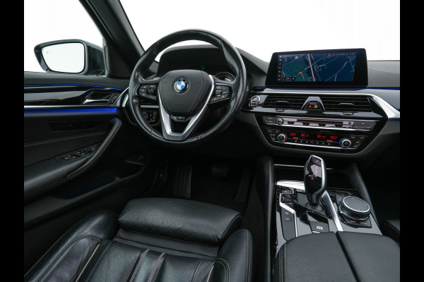BMW 5 Serie Touring 530d Sportline High Executive Aut. *PANO | LEATHER | FULL-LED | MEMORY-PACK | TOP-VIEW | HEATED-COMFORTSEATS | NAVI-FULLMAP | PRIVACY-GLASS | AMBIENT-LIGHT | ECC | CARPLAY | PDC | TOWBAR | SHIFT-PADDLES | 20"ALU*