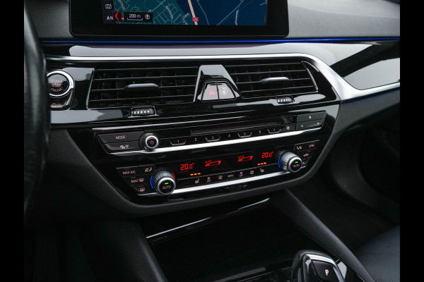 BMW 5 Serie Touring 530d Sportline High Executive Aut. *PANO | LEATHER | FULL-LED | MEMORY-PACK | TOP-VIEW | HEATED-COMFORTSEATS | NAVI-FULLMAP | PRIVACY-GLASS | AMBIENT-LIGHT | ECC | CARPLAY | PDC | TOWBAR | SHIFT-PADDLES | 20"ALU*