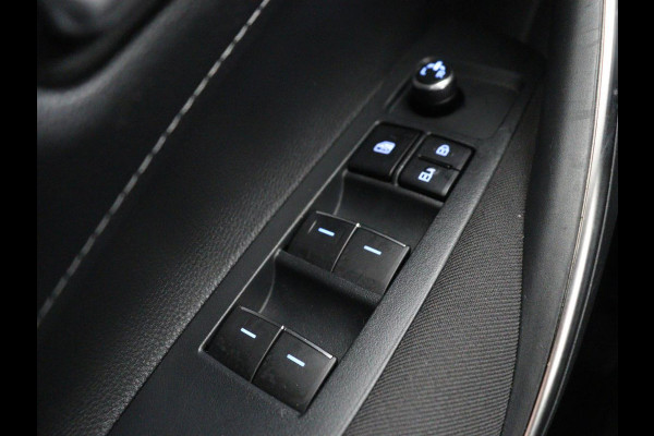 Toyota Corolla 1.8 Hybrid Active | 1e eigenaar | Carplay | Adaptive cruise | Navigatie | Camera | Full LED | Climate control | Bluetooth