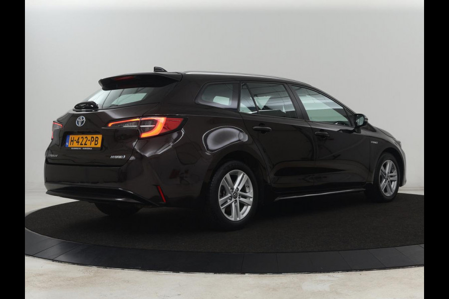 Toyota Corolla 1.8 Hybrid Active | 1e eigenaar | Carplay | Adaptive cruise | Navigatie | Camera | Full LED | Climate control | Bluetooth