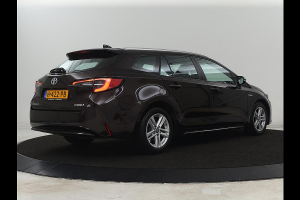 Toyota Corolla 1.8 Hybrid Active | 1e eigenaar | Carplay | Adaptive cruise | Navigatie | Camera | Full LED | Climate control | Bluetooth