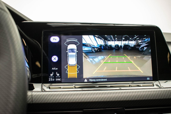 Volkswagen Golf 1.5 eTSI R-Line Business |3x R-Line|Pano|Ambient|VOLL|