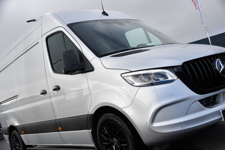 Mercedes-Benz Sprinter 316 2.2 CDI L2H2 AMG Edition 360 Camera, Adaptieve Cruise, Carplay, LED, 3500kg Trekhaak, 164pk, Stoelverwarming, Standkachel, Uniek!