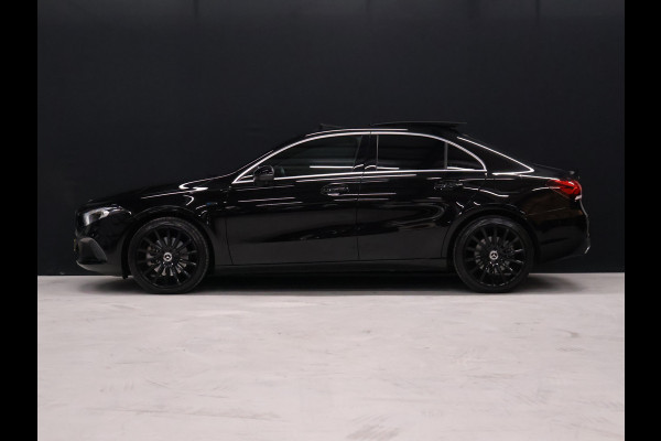 Mercedes-Benz A-Klasse 250 e Business Solution Luxury Limited [SCHUIFDAK, CAMERA, SFEERVERLICHTING, LEDER, SPORTSTOELEN, STOELVERWARMING, NIEUWSTAAT]