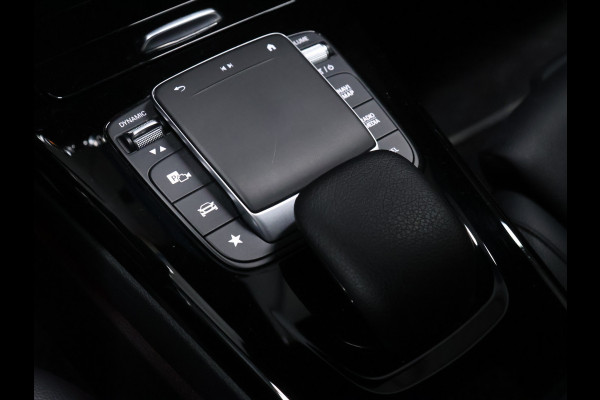 Mercedes-Benz A-Klasse 250 e Business Solution Luxury Limited [SCHUIFDAK, CAMERA, SFEERVERLICHTING, LEDER, SPORTSTOELEN, STOELVERWARMING, NIEUWSTAAT]