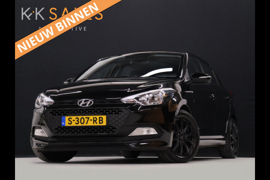 Hyundai i20 1.4i i-Vision Automaat [TREKHAAK, AIRCO, PARKEERSENSOR, RADIO, NIEUWSTAAT]
