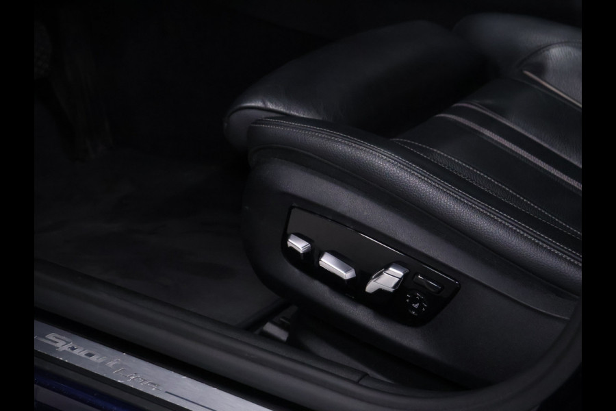 BMW 5 Serie Touring 520i High Executive Edition [SCHUIFDAK, MEMORY SEATS, CAMERA, HEAD UP DISPLAY, VOL LEDER, SPORTSTOELEN, NIEUWSTAAT]