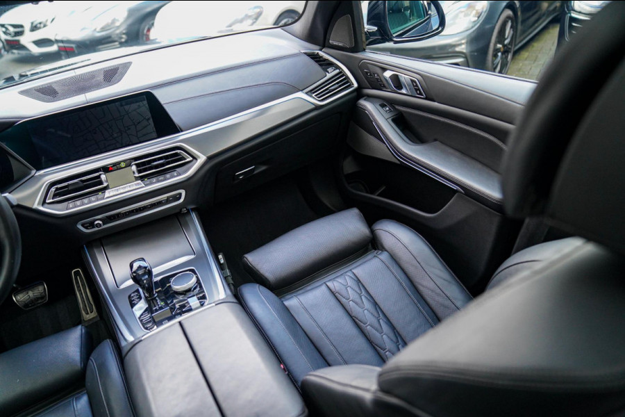 BMW X5 XDrive45e High Executive | Massage | incl BTW | Panorama | Laser LED | Adaptieve cruise | Dodehoek assistent | Lane assist