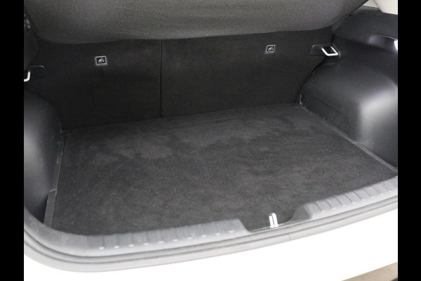 Kia Niro 1.6 GDi Hybrid DynamicPlusLine | Schuifdak | Head-Up | Stoelverwarming | Leder | Camera | Carplay | Keyless | Side Assist | Navigatie | File Assistent | Full LED