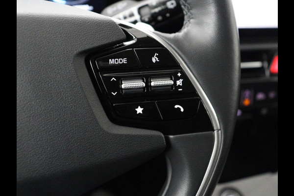 Kia Niro 1.6 GDi Hybrid DynamicPlusLine | Schuifdak | Head-Up | Stoelverwarming | Leder | Camera | Carplay | Keyless | Side Assist | Navigatie | File Assistent | Full LED