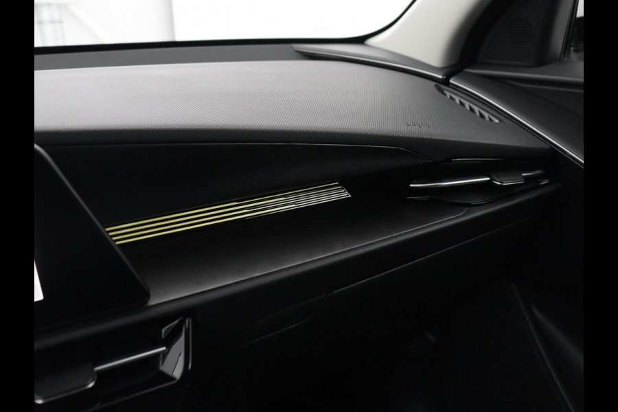 Kia Niro 1.6 GDi Hybrid DynamicPlusLine | Schuifdak | Head-Up | Stoelverwarming | Leder | Camera | Carplay | Keyless | Side Assist | Navigatie | File Assistent | Full LED