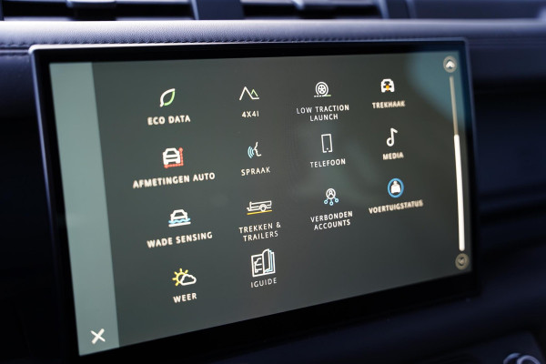 Land Rover Defender 110 P 525 V8 Black Edition / Panoramadak / Meridian / BTW