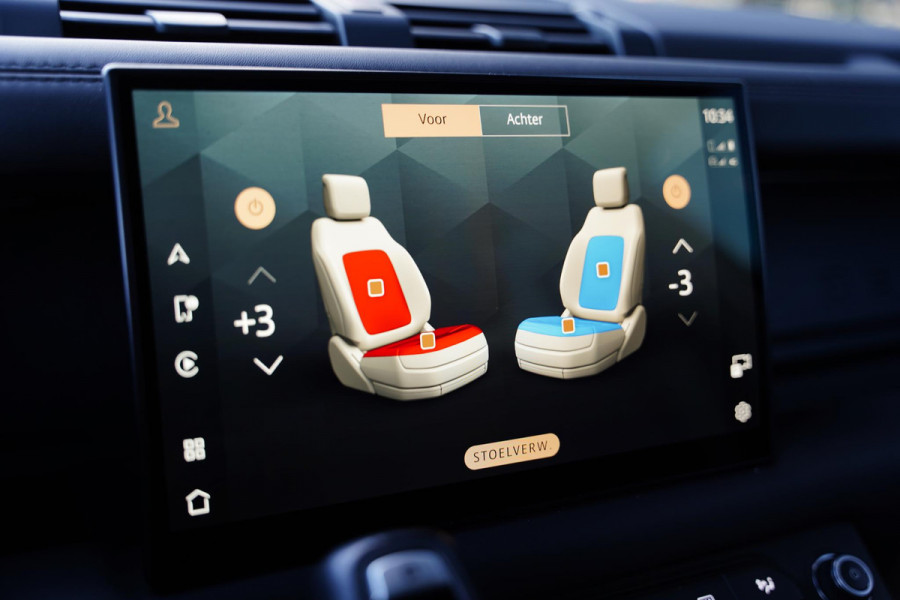 Land Rover Defender 110 P 525 V8 Black Edition / Panoramadak / Meridian / BTW