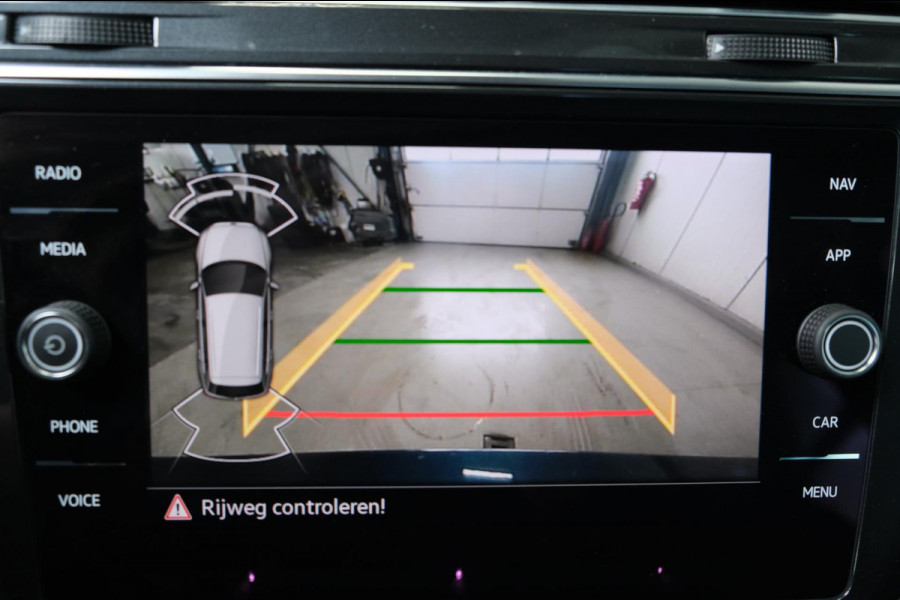 Volkswagen Tiguan 1.4 TSI eHybrid Business+ - Airco, Cruise, Navi, PDC, Camera.