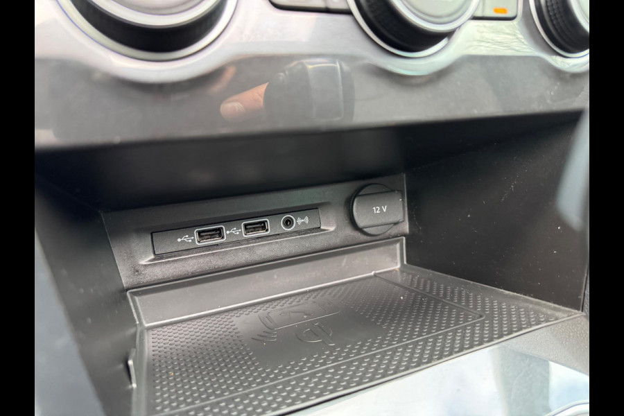 Volkswagen Tiguan 1.5 TSI ACT Highline R Line Panorama Led Massage