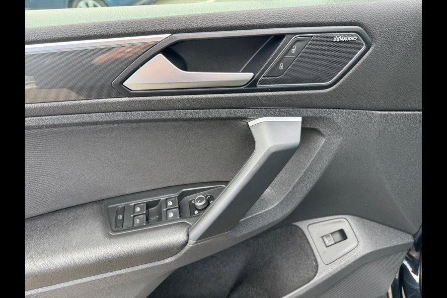 Volkswagen Tiguan 1.5 TSI ACT Highline R Line Panorama Led Massage