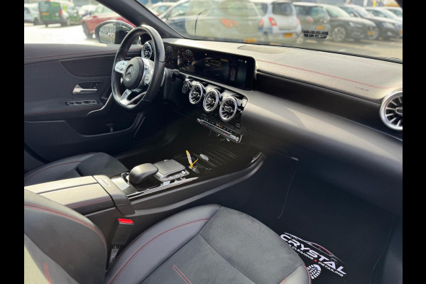 Mercedes-Benz CLA-Klasse Shooting Brake 250 e AMG Panorama Leder Camera Navi