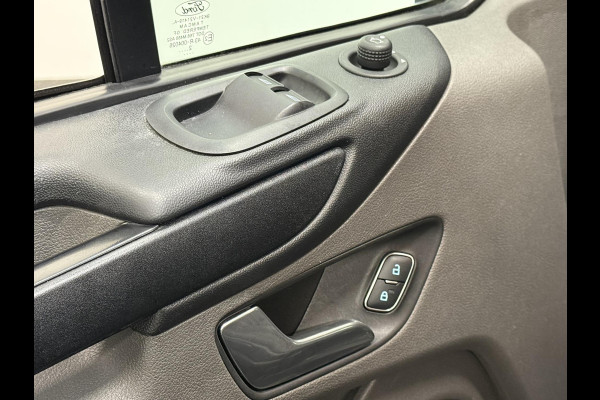 Ford Transit Custom 300 2.0 TDCI L2H1 Trend |Navi| DAB| PDC| Airco| Camera| Carplay| 3-zits