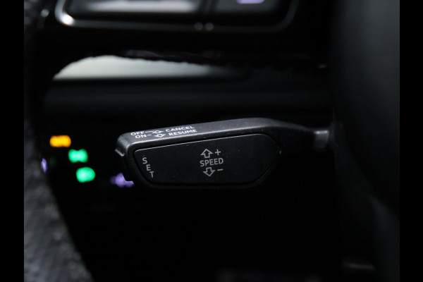 Audi A3 Limousine 35 TFSI CoD Advance Sport S Line [CAMERA, 2X S LINE, VIRTUAL COCKPIT, STOELVERWARMING, CRUISE CONTROL, NIEUWSTAAT]