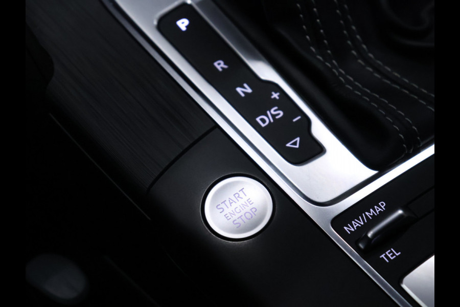 Audi A3 Limousine 35 TFSI CoD Advance Sport S Line [CAMERA, 2X S LINE, VIRTUAL COCKPIT, STOELVERWARMING, CRUISE CONTROL, NIEUWSTAAT]
